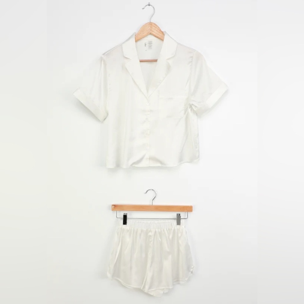 Lulus Pleasant Dreams White Satin Two-Piece Pajama Set Size Small